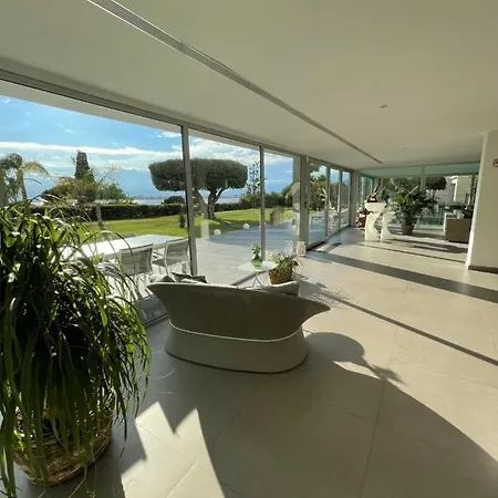 Casa Llosa Villa