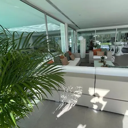 Villa Casa Llosa