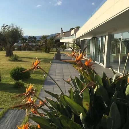 Villa Casa Llosa